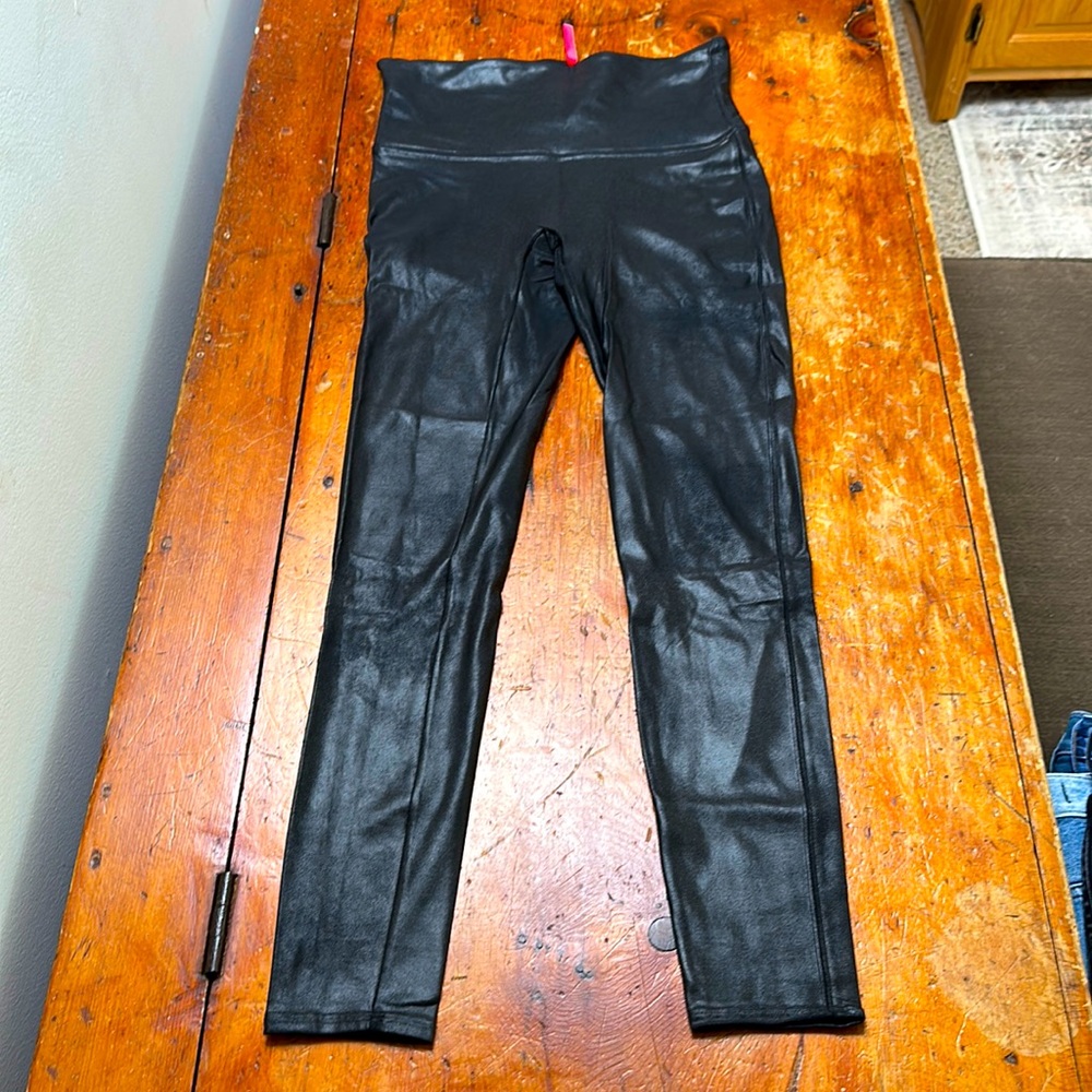 Spanx Faux Leather Leggings. Full length, high rise. Size large.